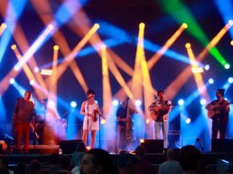 AGUANOMAS (SALSA CUBAINE)