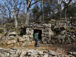 Le sentier du Montgrillet