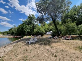 CAMPING BEAU RIVAGE ****