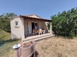 VILLAGE DE GÎTES - LA FONTINELLE ** et *** (2/8 pers.)