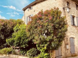 LES LAURIERS ROSES