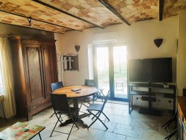 Le mas des loups (2 pers.)