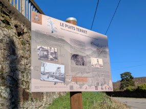 panneau le puits Terret © panneau le puits Terret