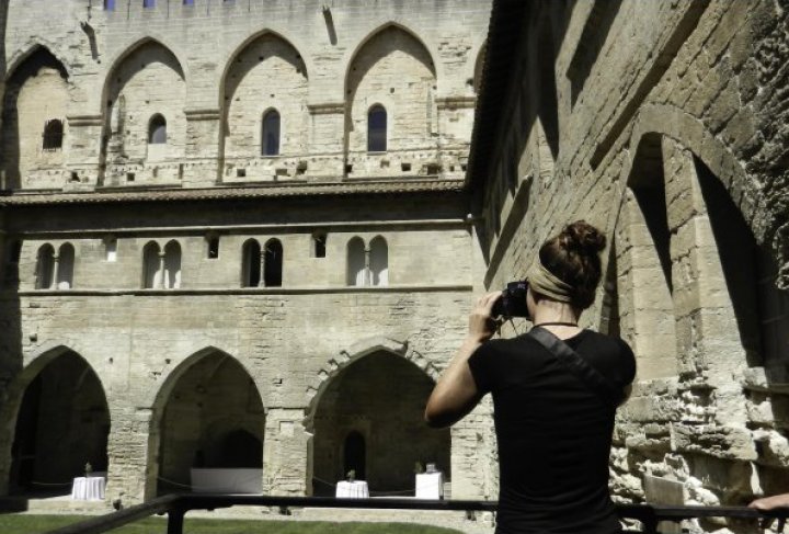 Palais des Papes, Cloître Benoit XII © Clémence Rodde