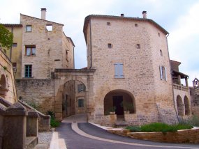 Barjac © O. Pagès OT Cèze Cévennes