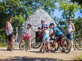 A vélo à Méjannes © Eddy Termini